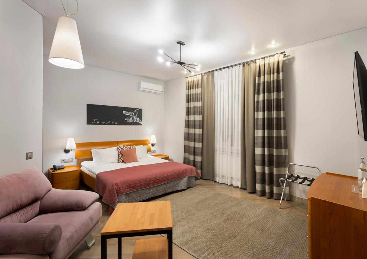 Villa Four Rooms Харьков Экстерьер фото